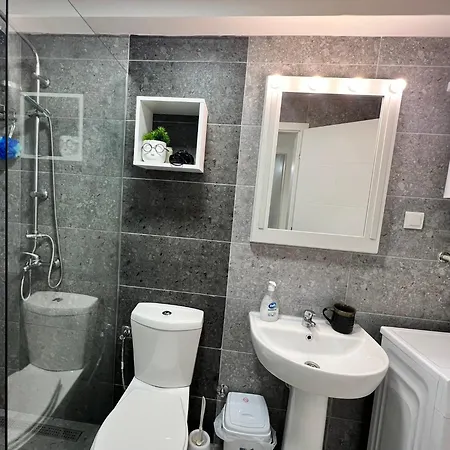 Apartament New Garden *